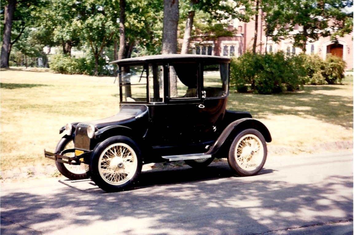1920 Detroit Electric
